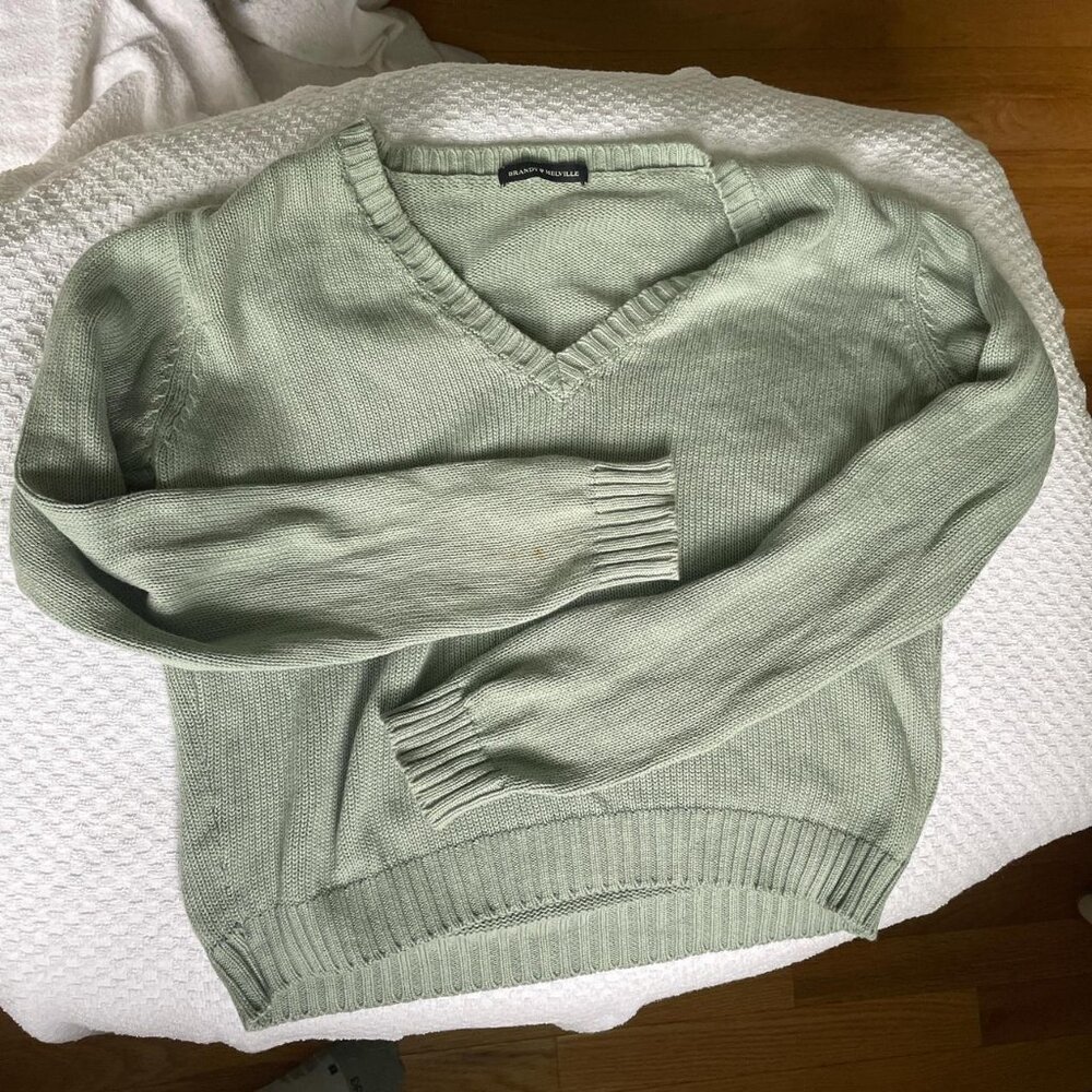 Brandy Melville Nikki V-Neck Sweater